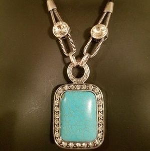 Turquoise necklece